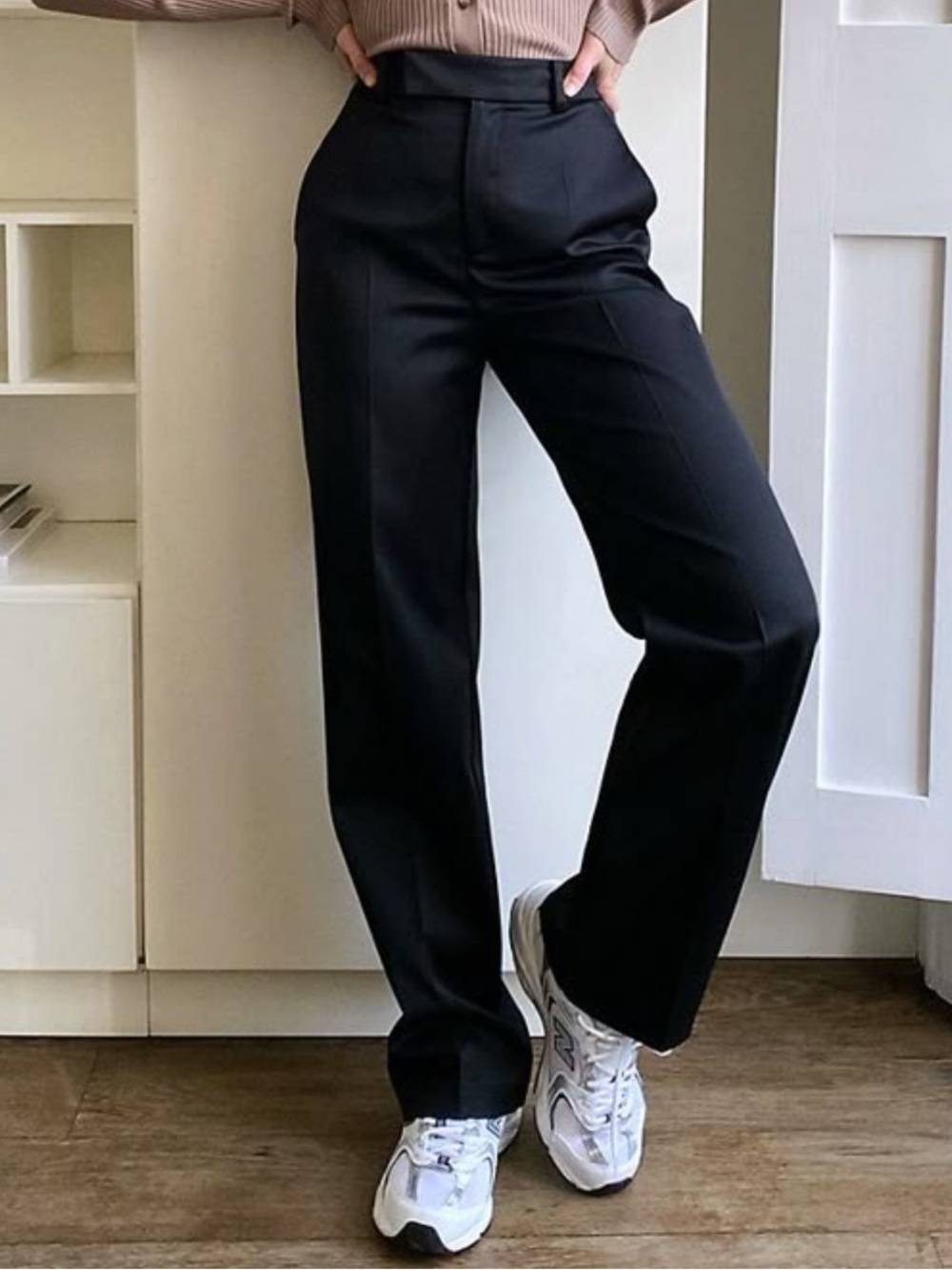 Aritzia Babaton Pants